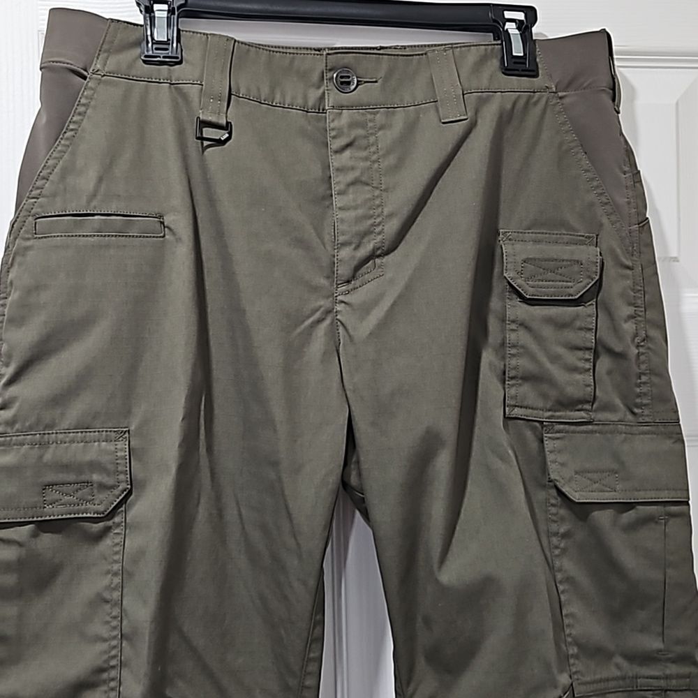 5.11 Tactical Size 12L - Picture 2 of 4